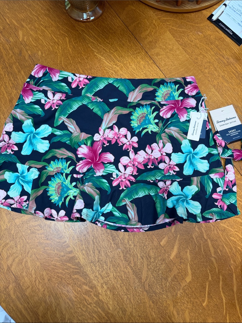 Women’s Tommy Bahama Everyday Active Skort Navy Pink Aqua NWT XL